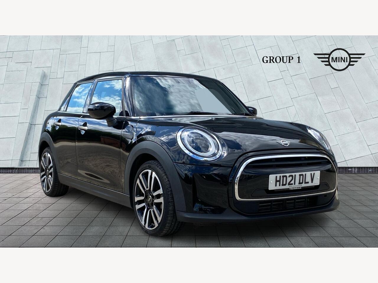 Main listing image - MINI Hatchback