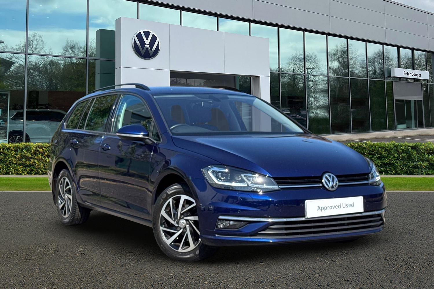 Main listing image - Volkswagen Golf Estate