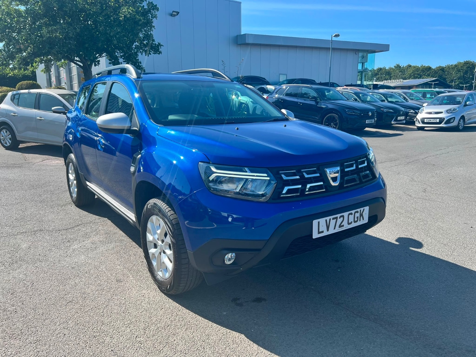 Main listing image - Dacia Duster