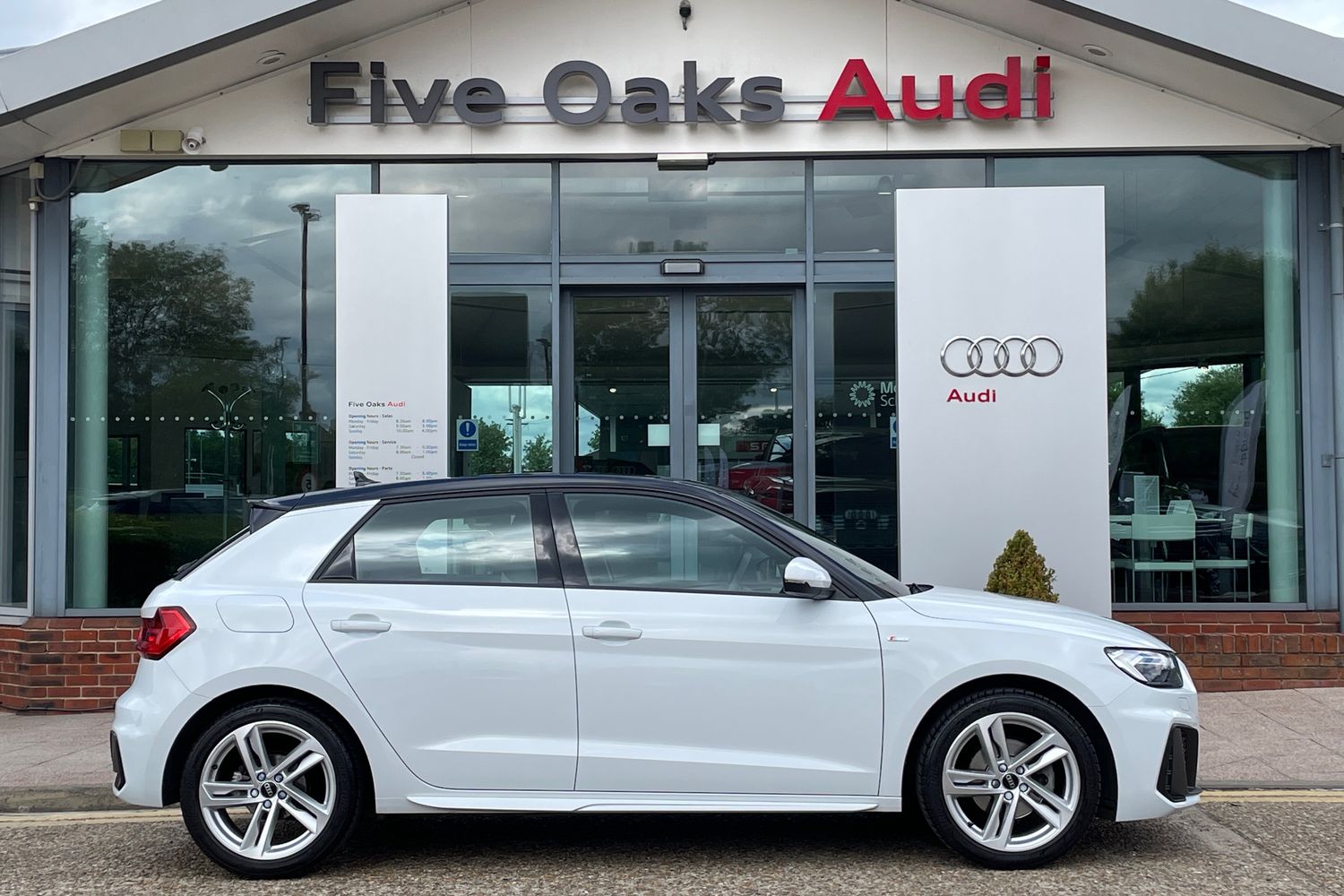 Main listing image - Audi A1