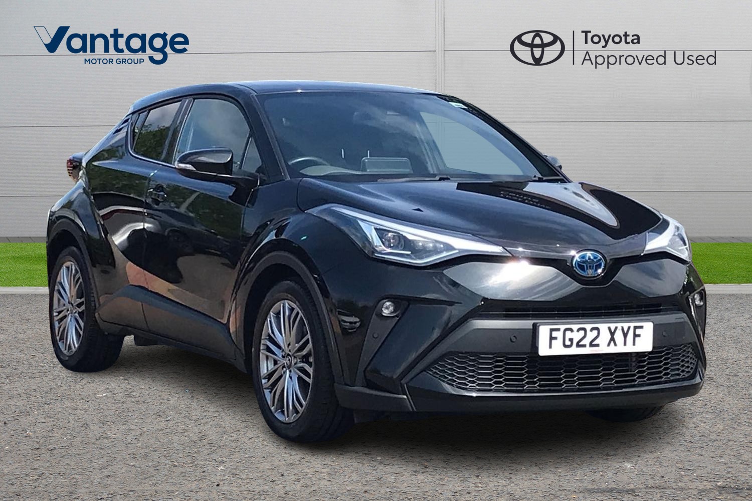 Main listing image - Toyota C-HR