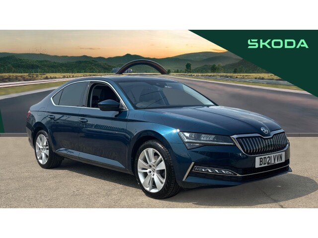 Main listing image - Skoda Superb
