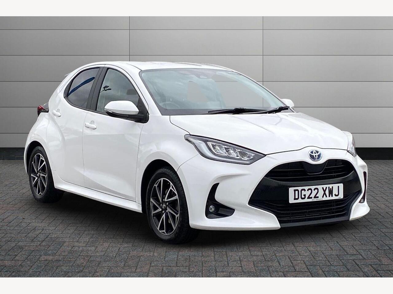 Main listing image - Toyota Yaris
