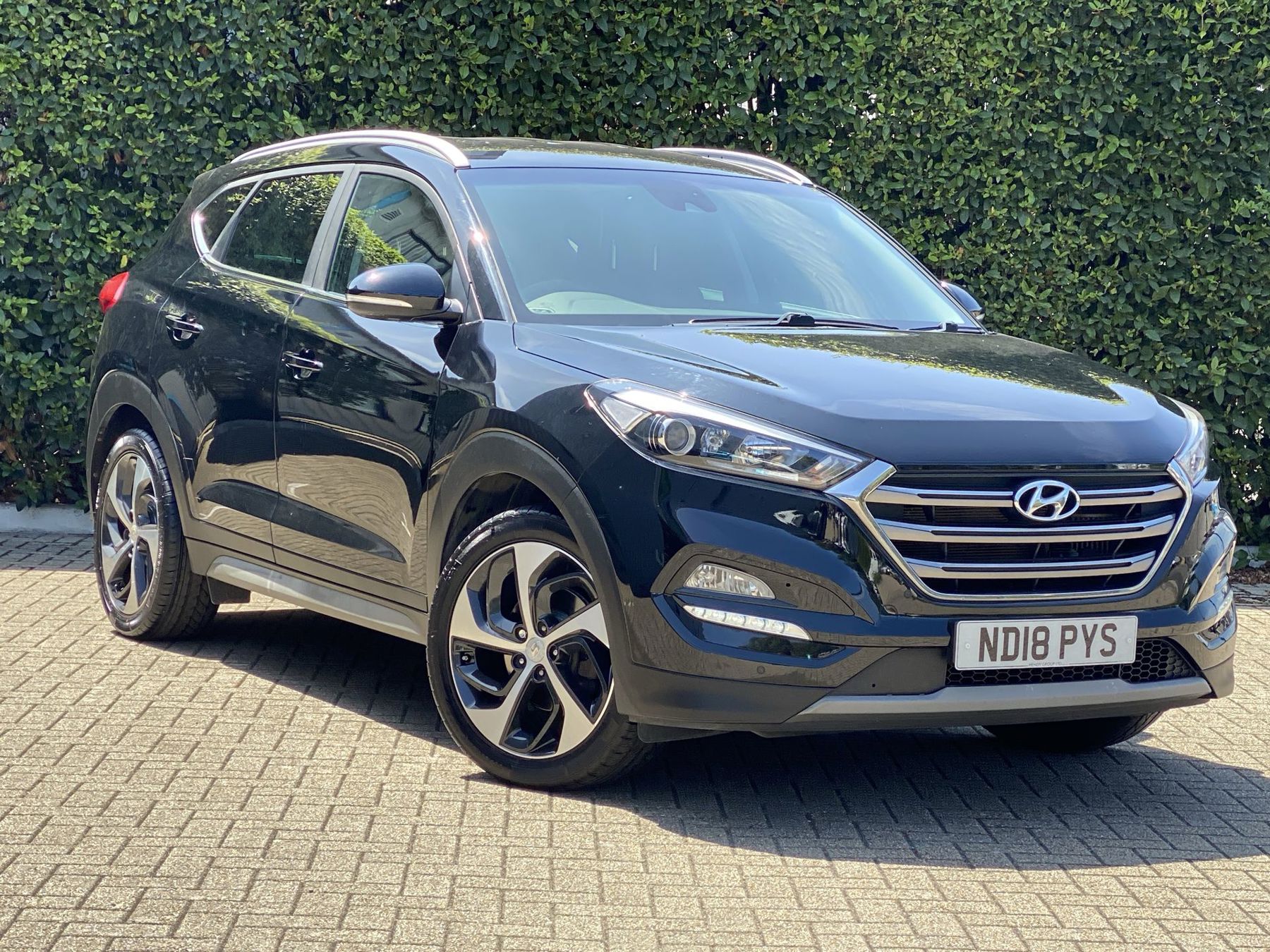 Main listing image - Hyundai Tucson