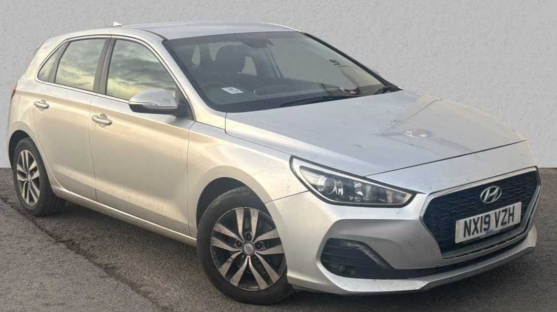 Main listing image - Hyundai i30