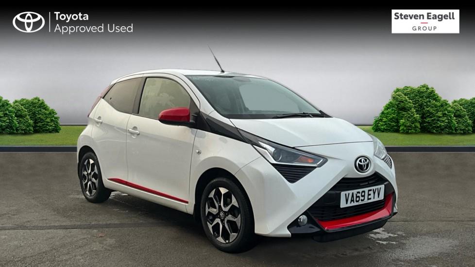 Main listing image - Toyota Aygo