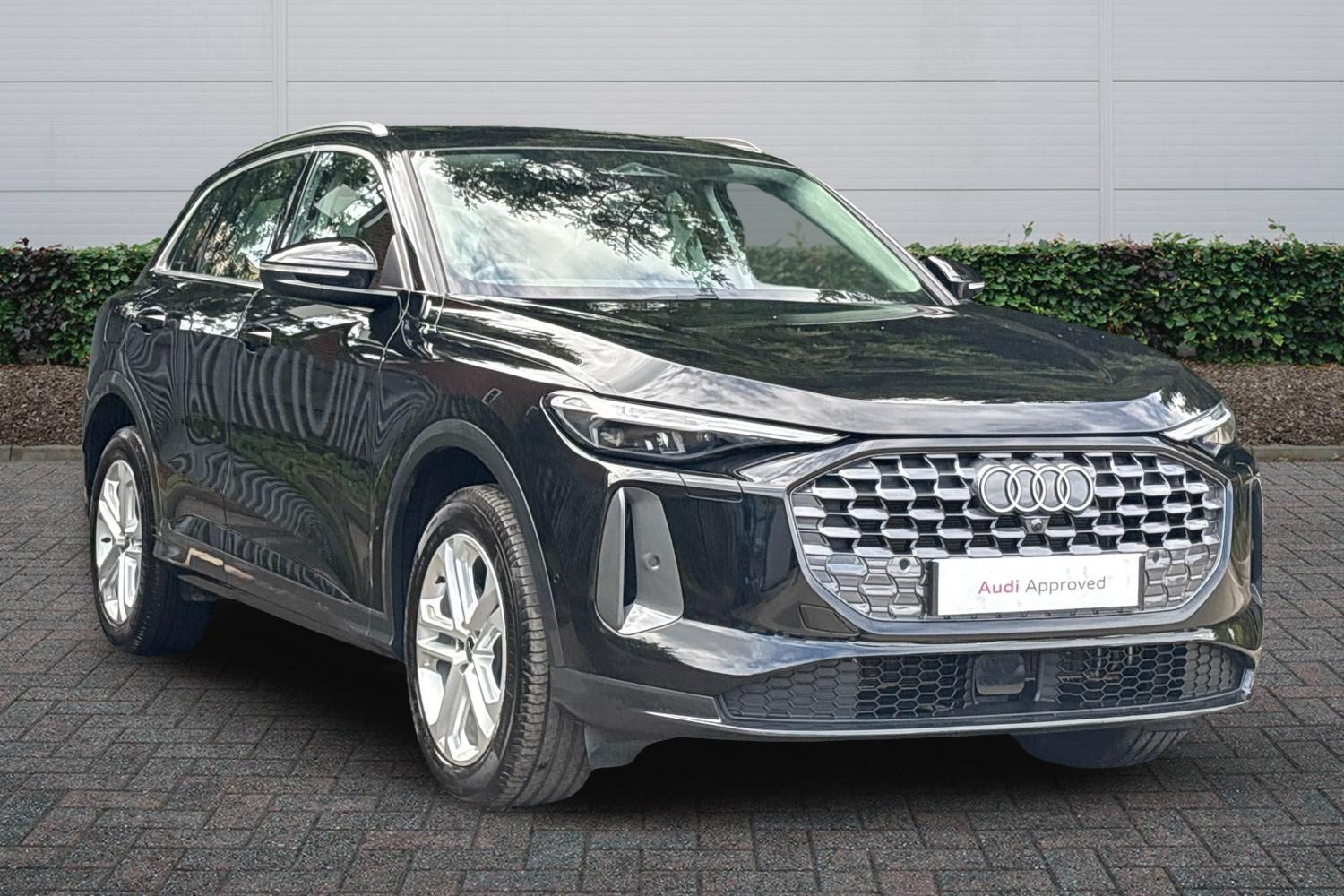 Main listing image - Audi Q5