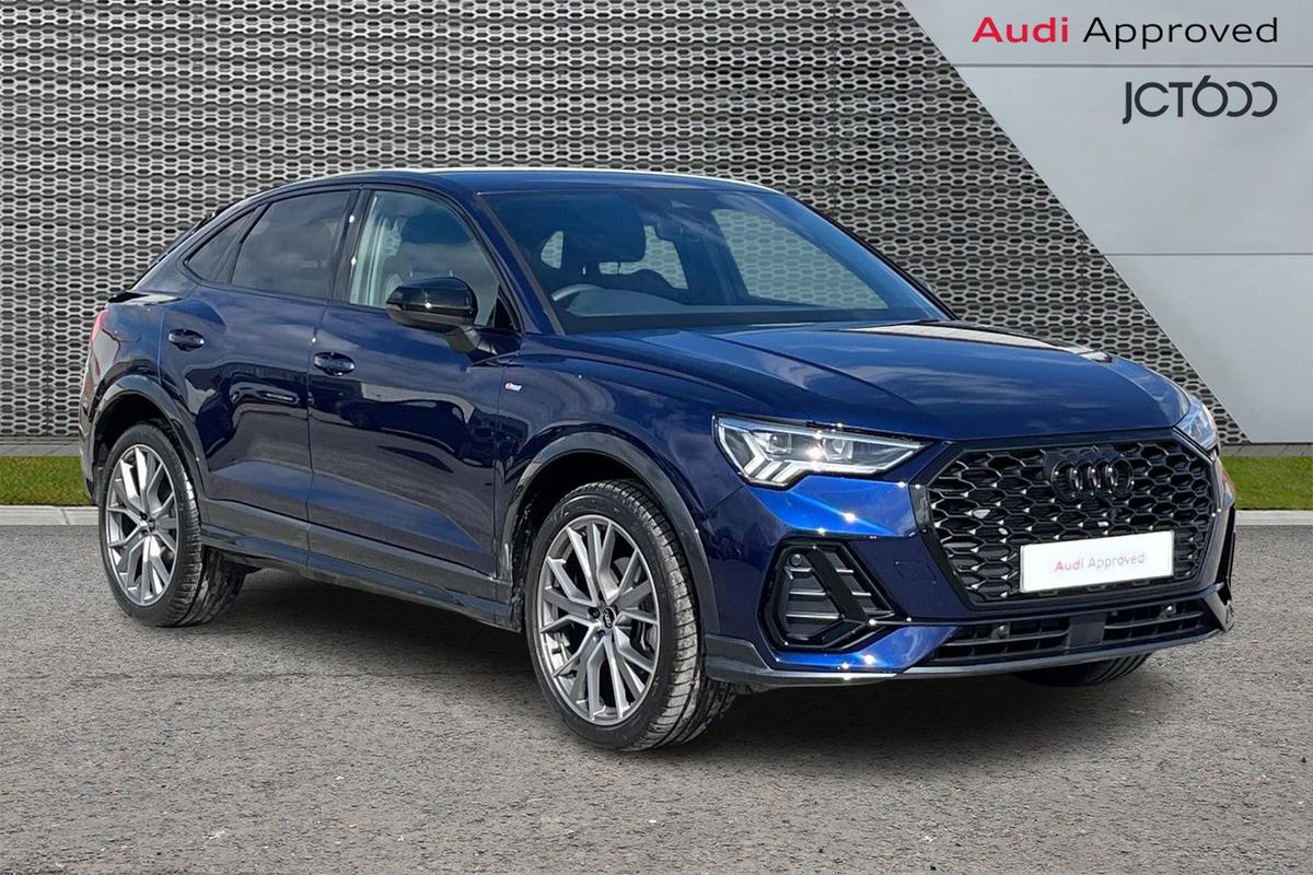 Main listing image - Audi Q3