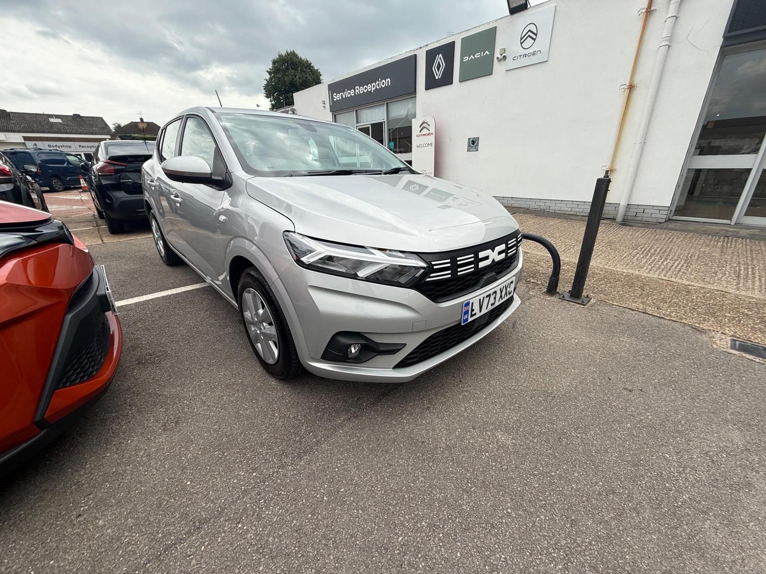 Main listing image - Dacia Sandero