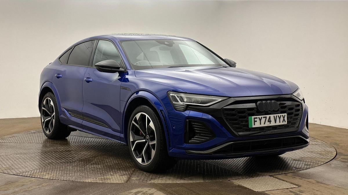 Main listing image - Audi Q8