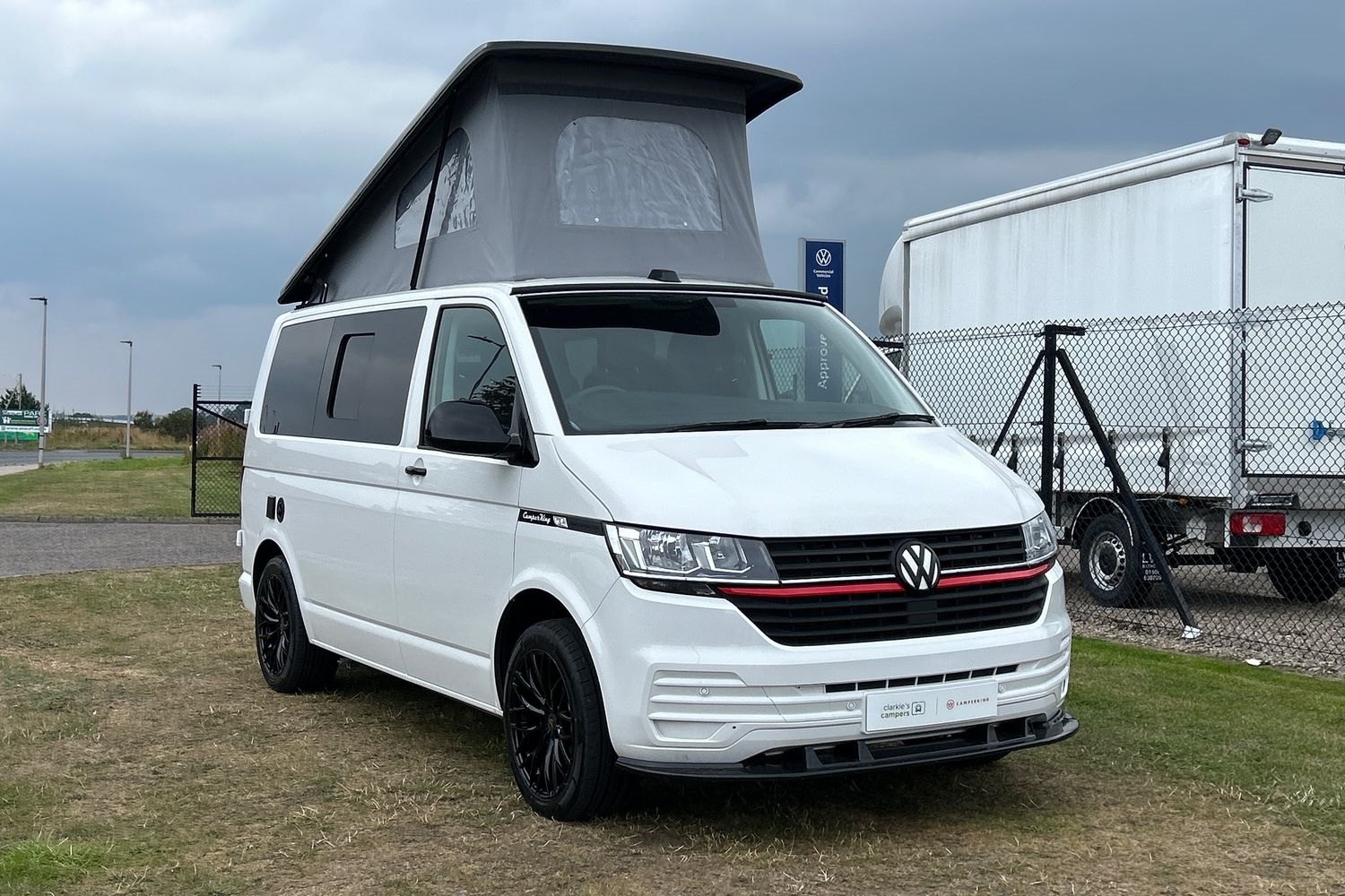 Main listing image - Volkswagen Transporter
