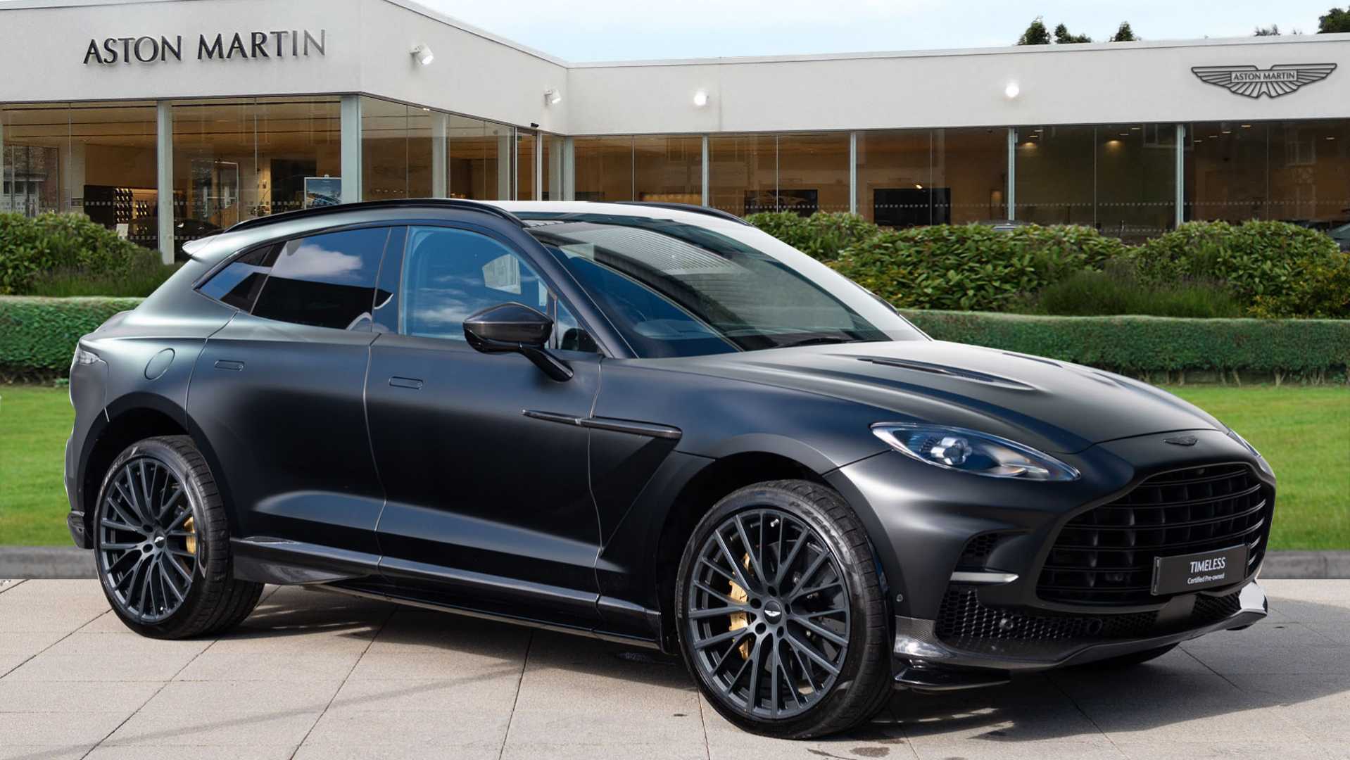 Main listing image - Aston Martin DBX