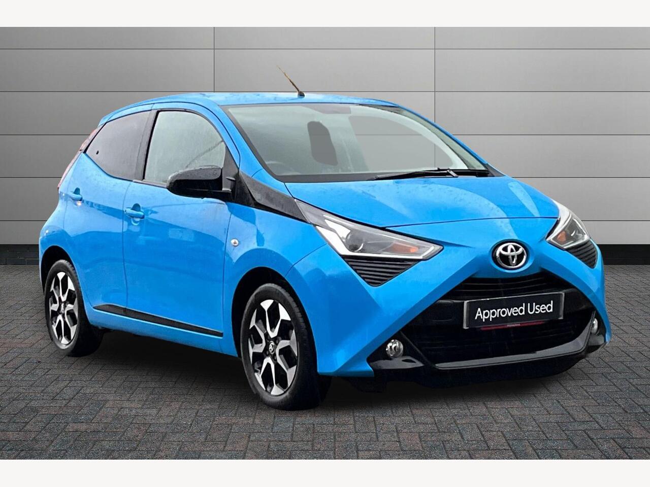 Main listing image - Toyota Aygo