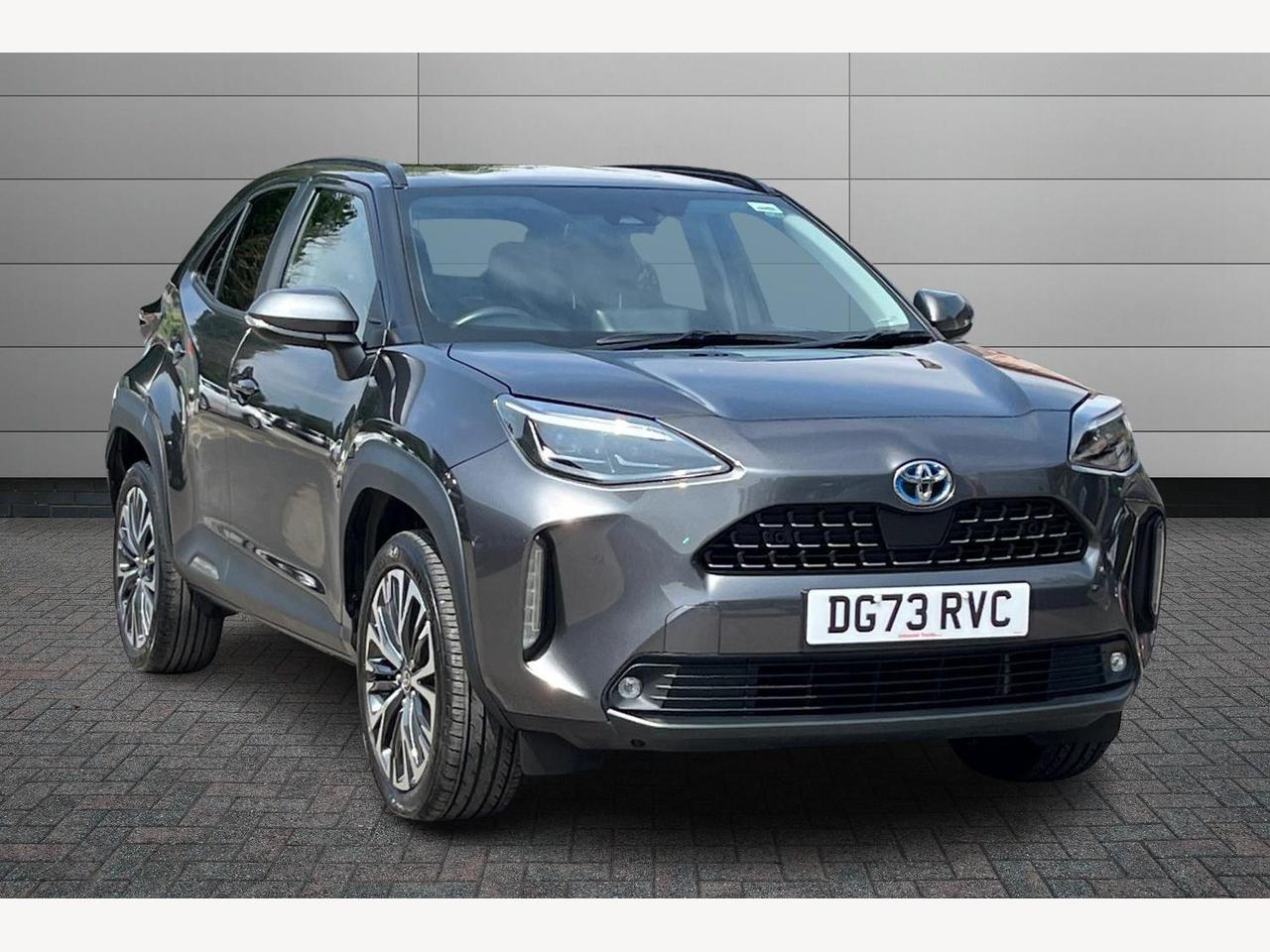 Main listing image - Toyota Yaris Cross