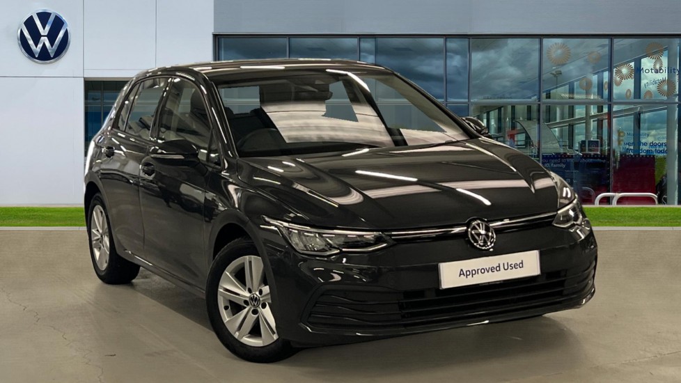 Main listing image - Volkswagen Golf