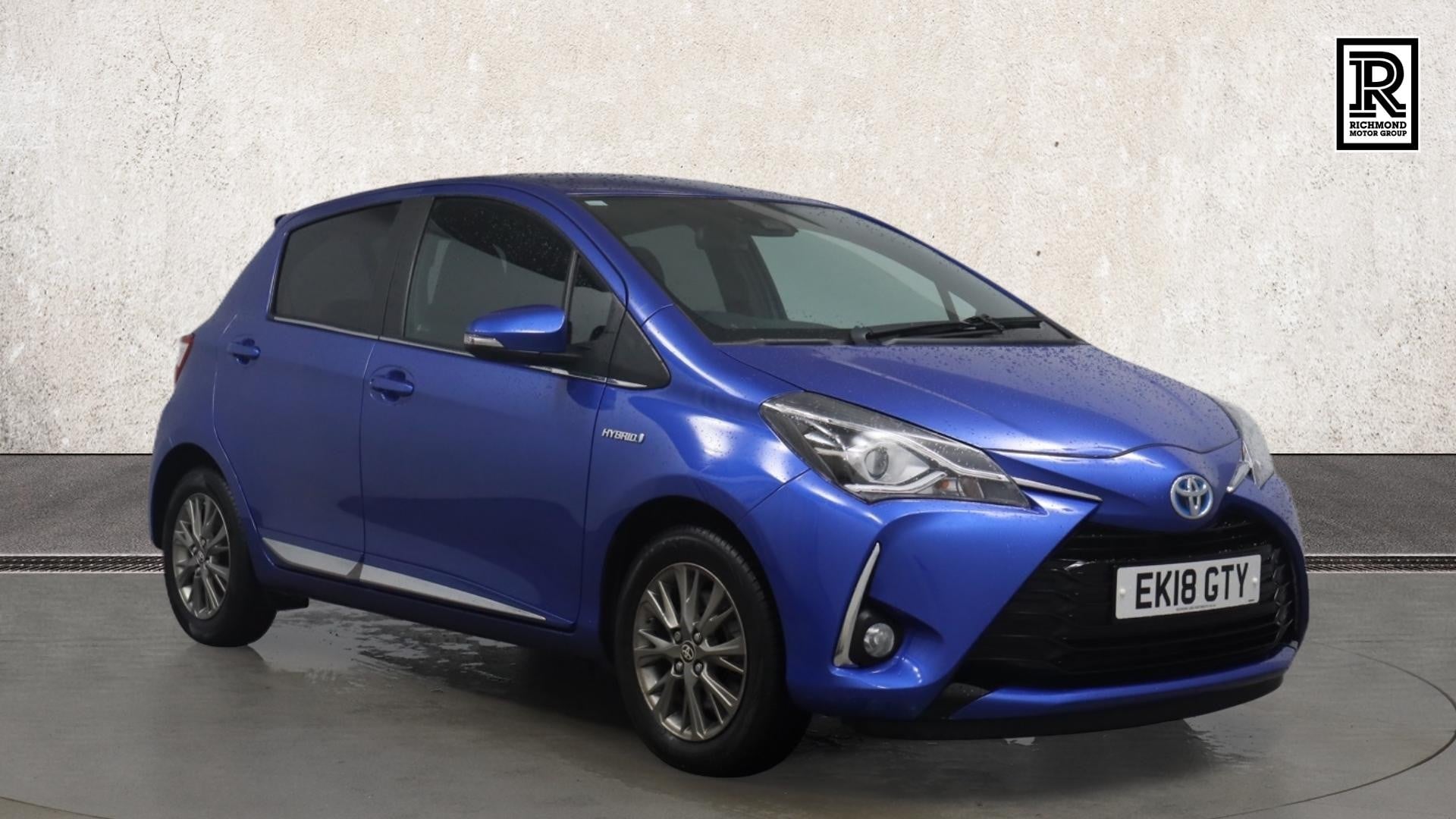 Main listing image - Toyota Yaris