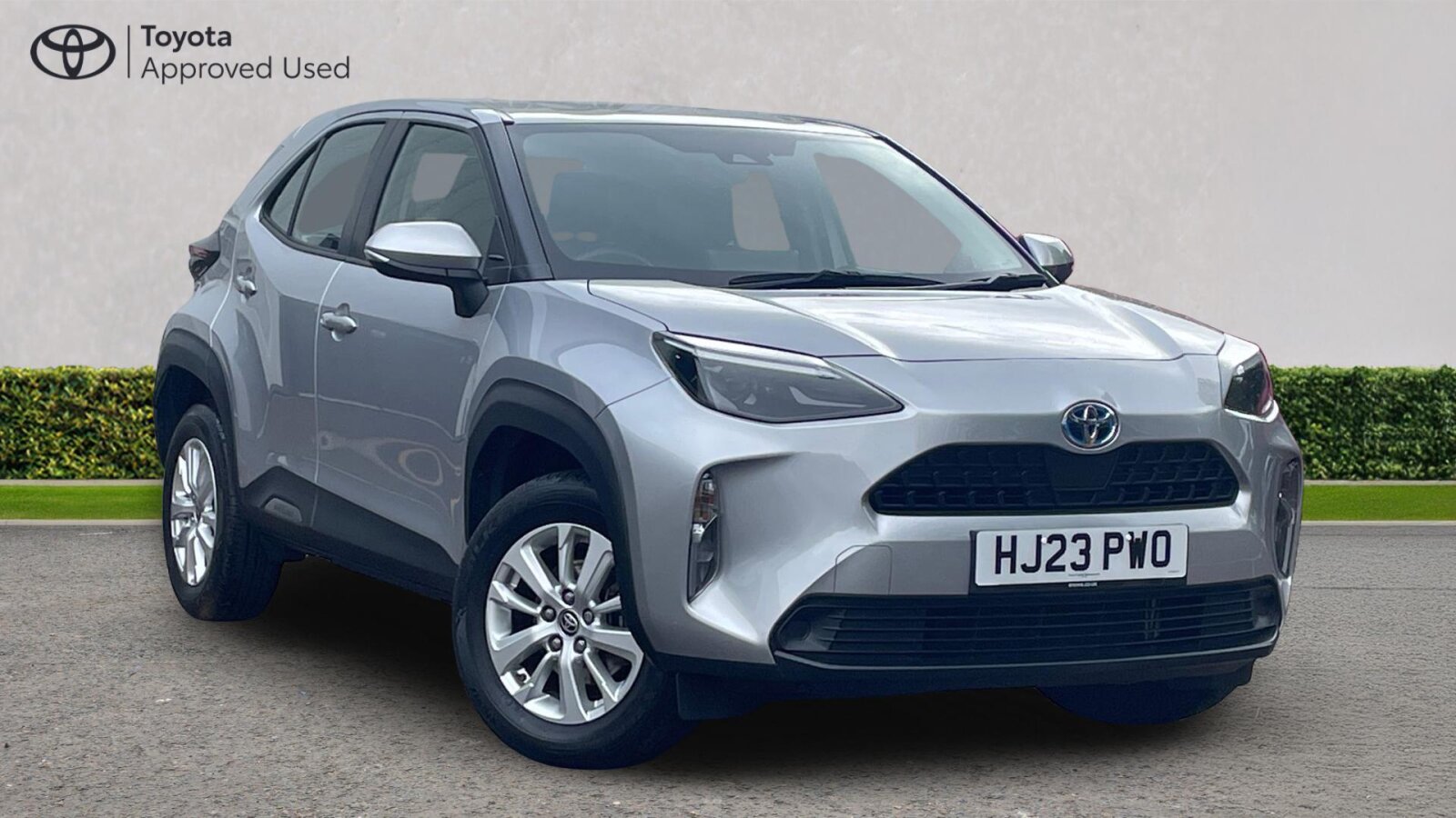 Main listing image - Toyota Yaris Cross