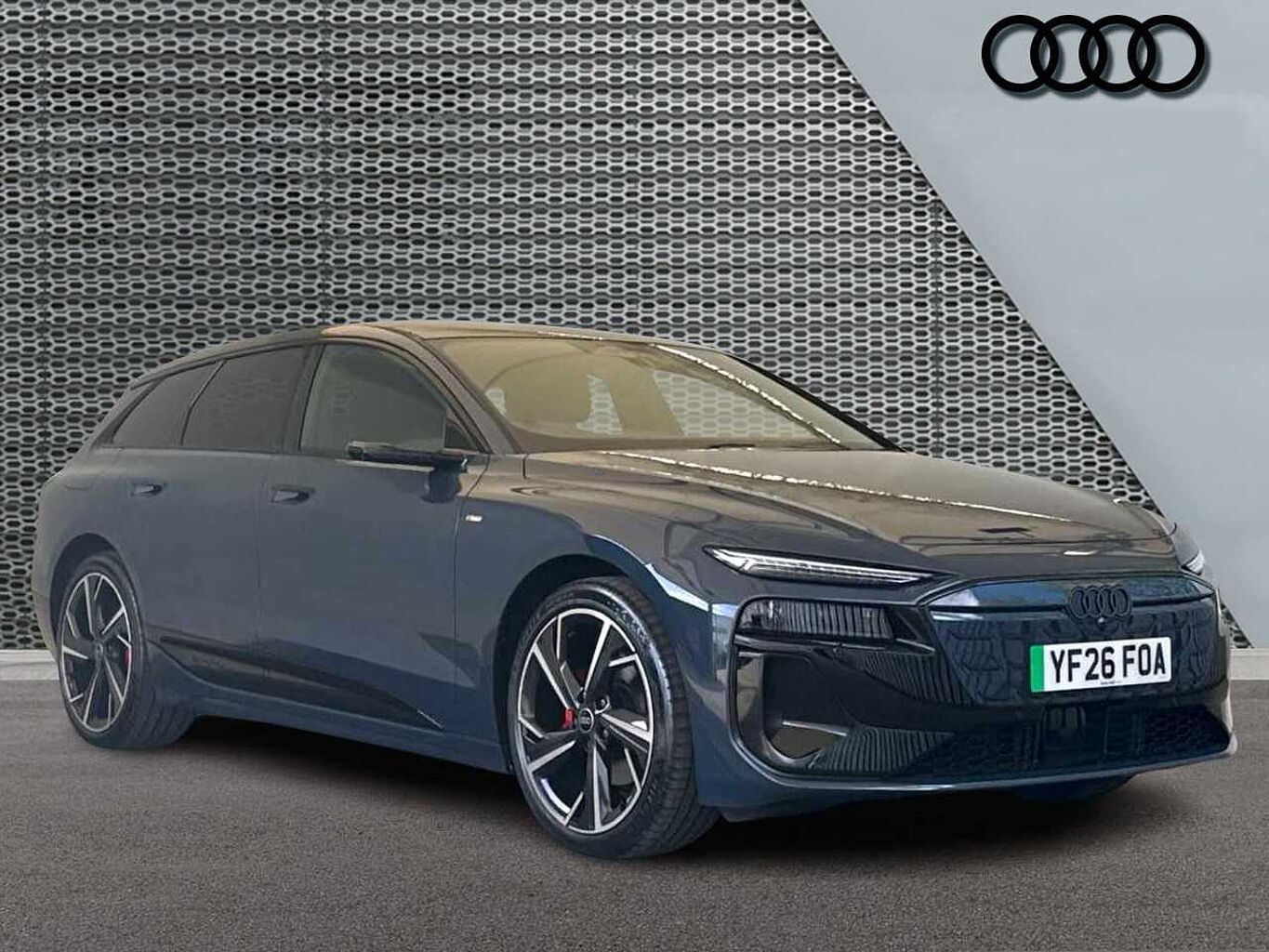Main listing image - Audi A6