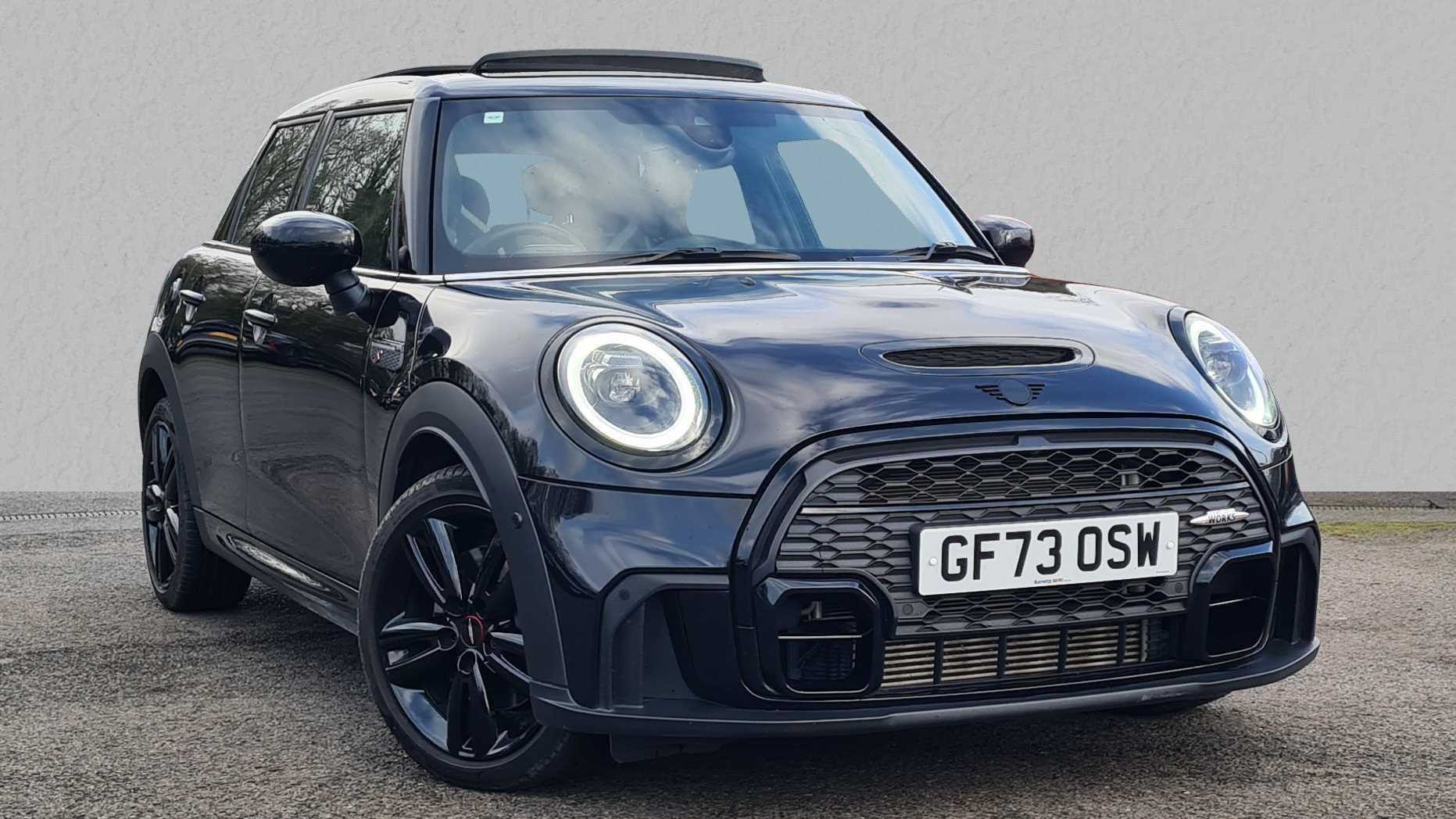 Main listing image - MINI Hatchback 5dr