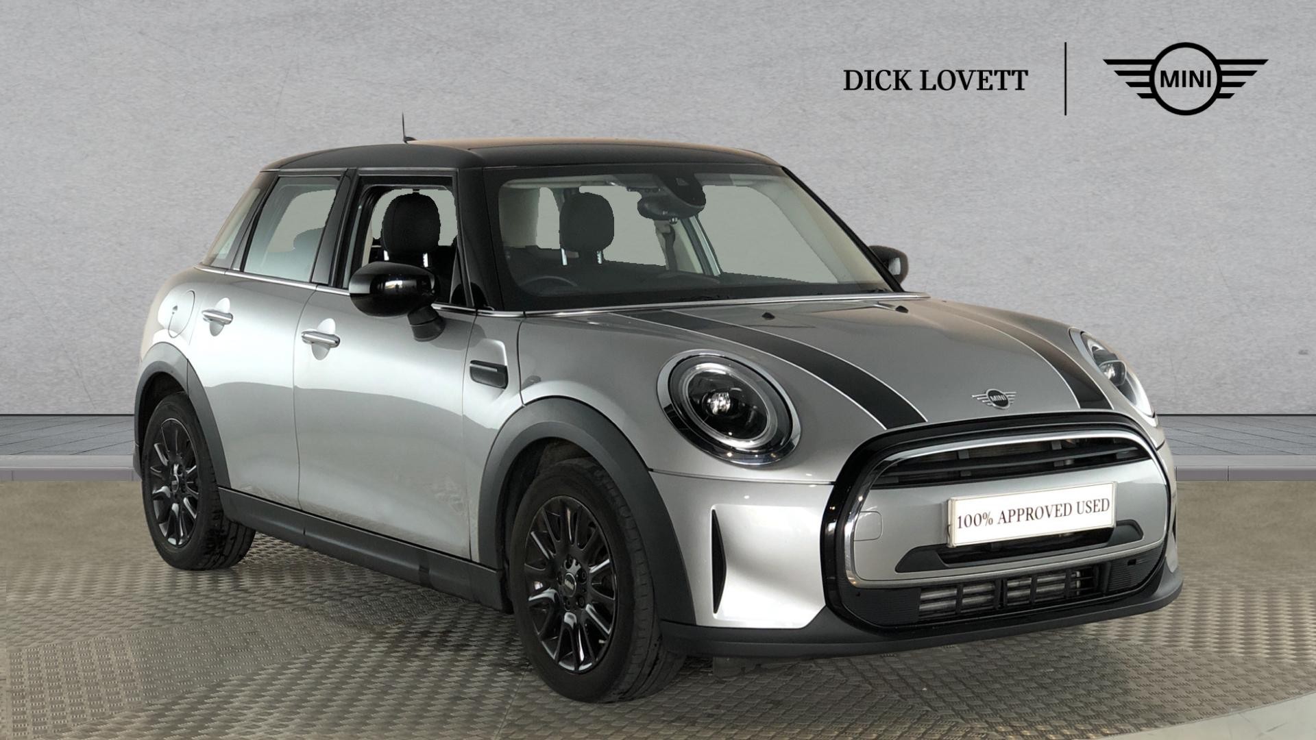 Main listing image - MINI Hatchback 5dr