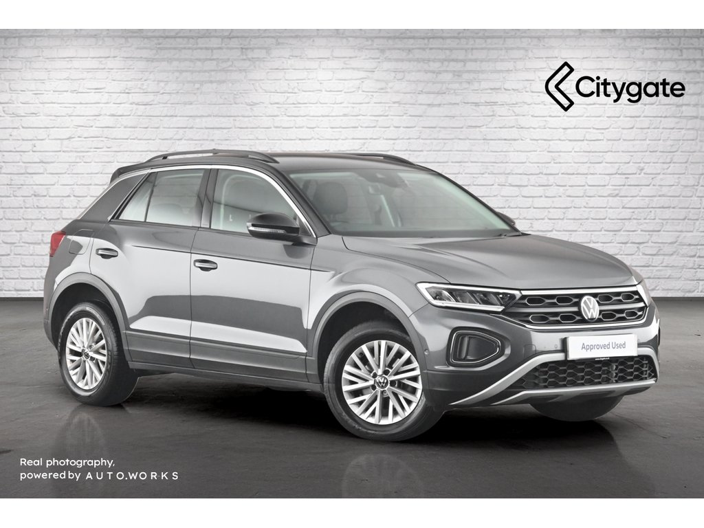Main listing image - Volkswagen T-Roc