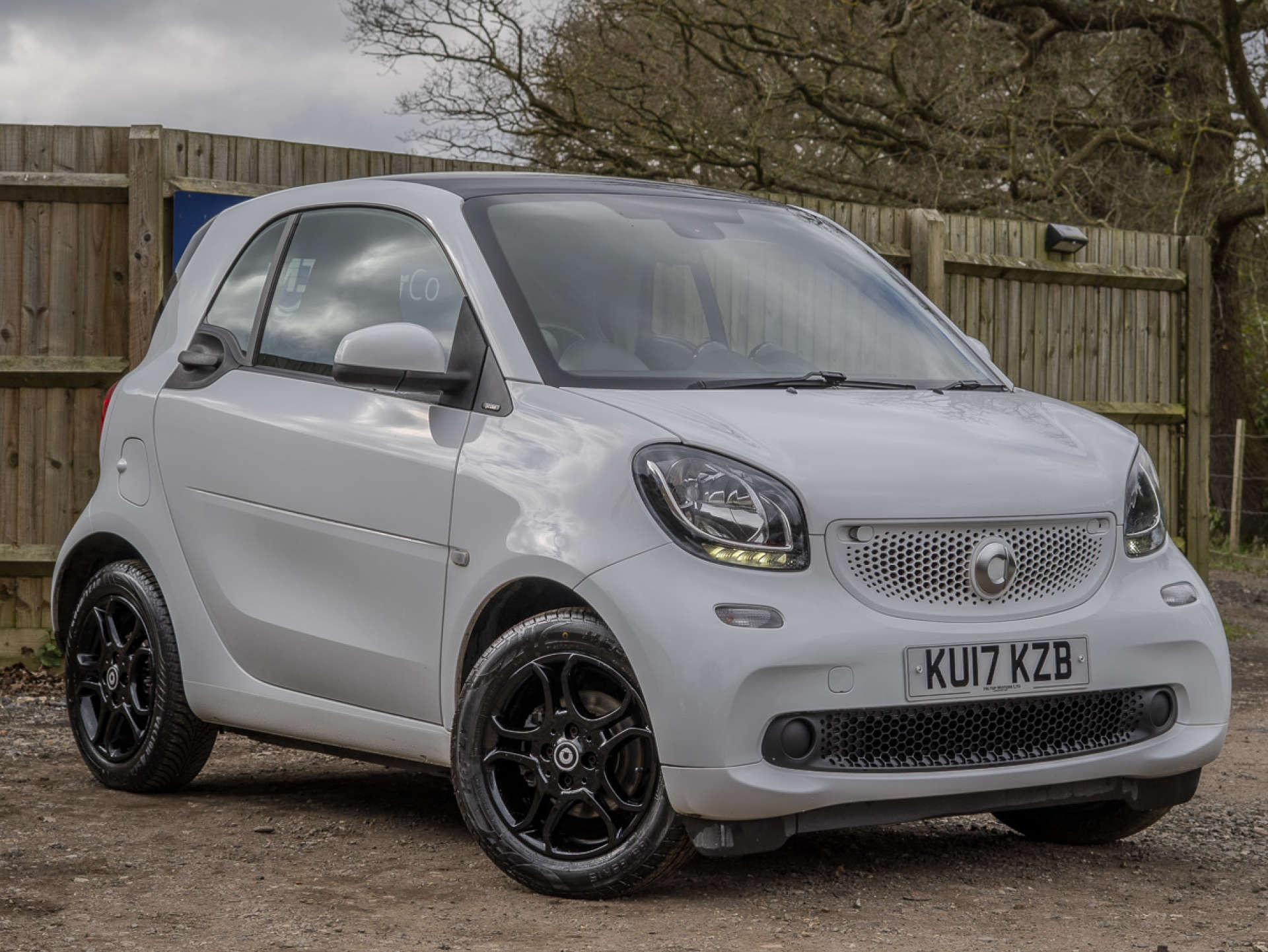 Main listing image - Smart Fortwo Coupe