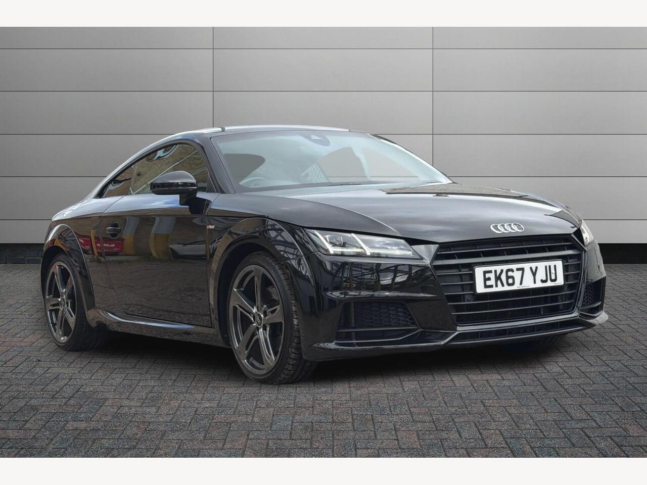 Main listing image - Audi TT