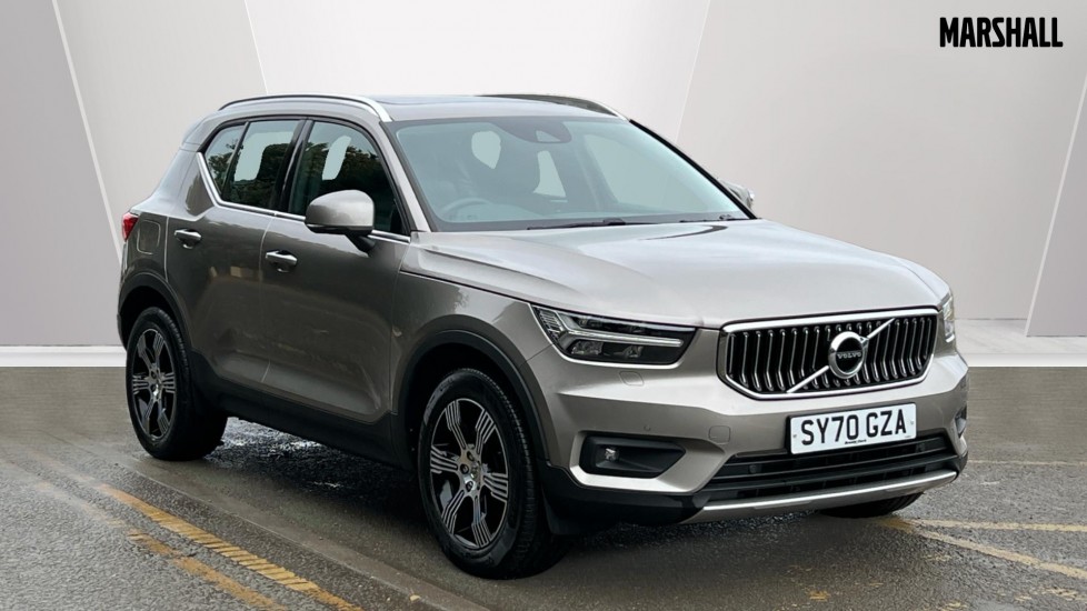 Main listing image - Volvo XC40