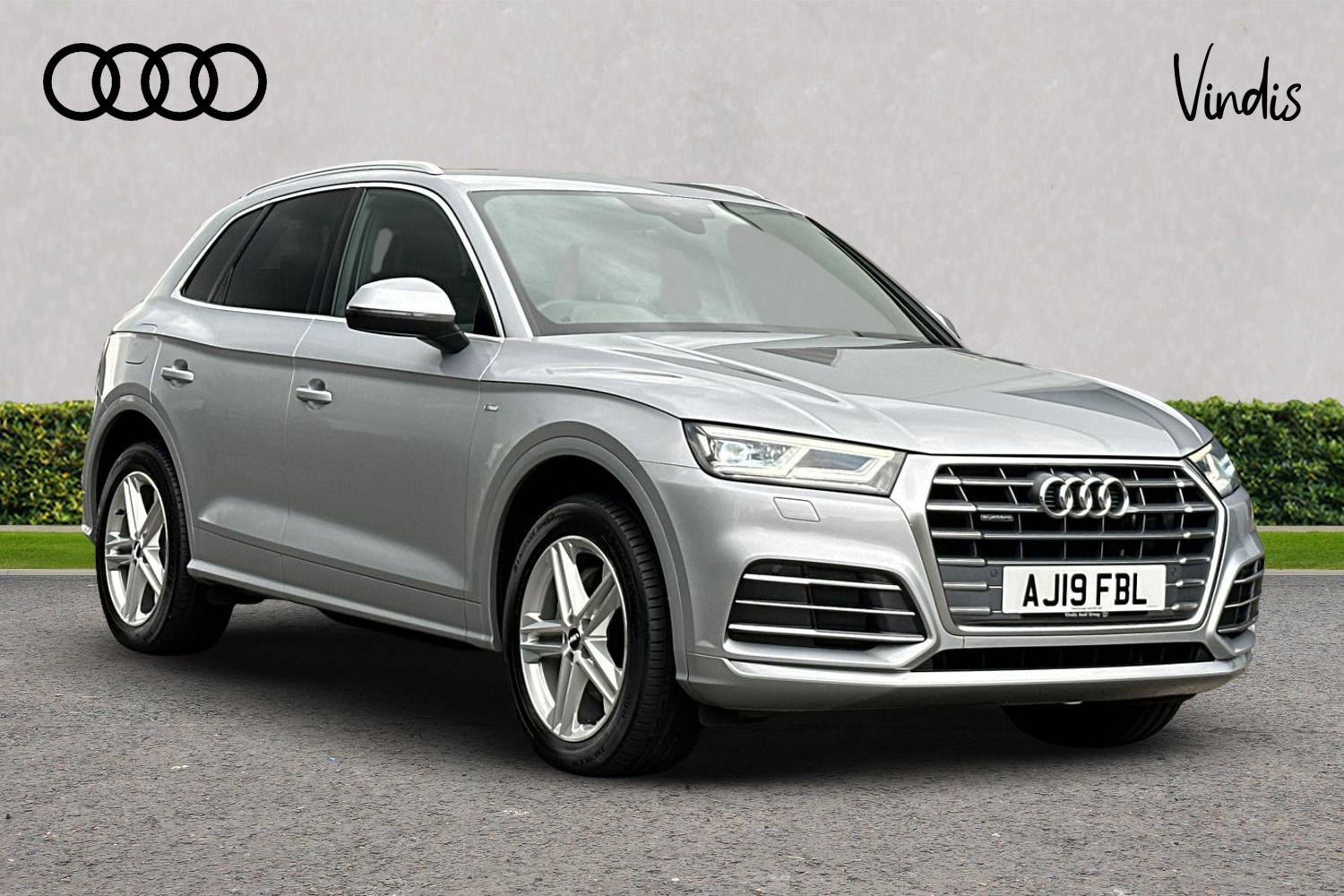 Main listing image - Audi Q5