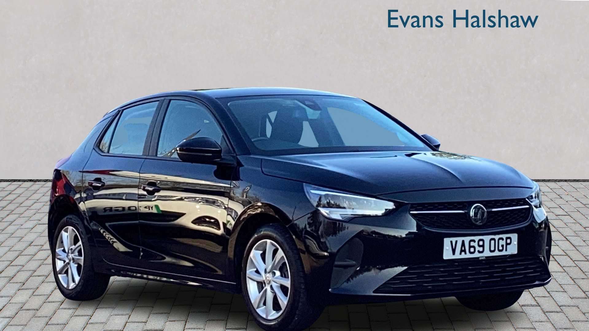 Main listing image - Vauxhall Corsa