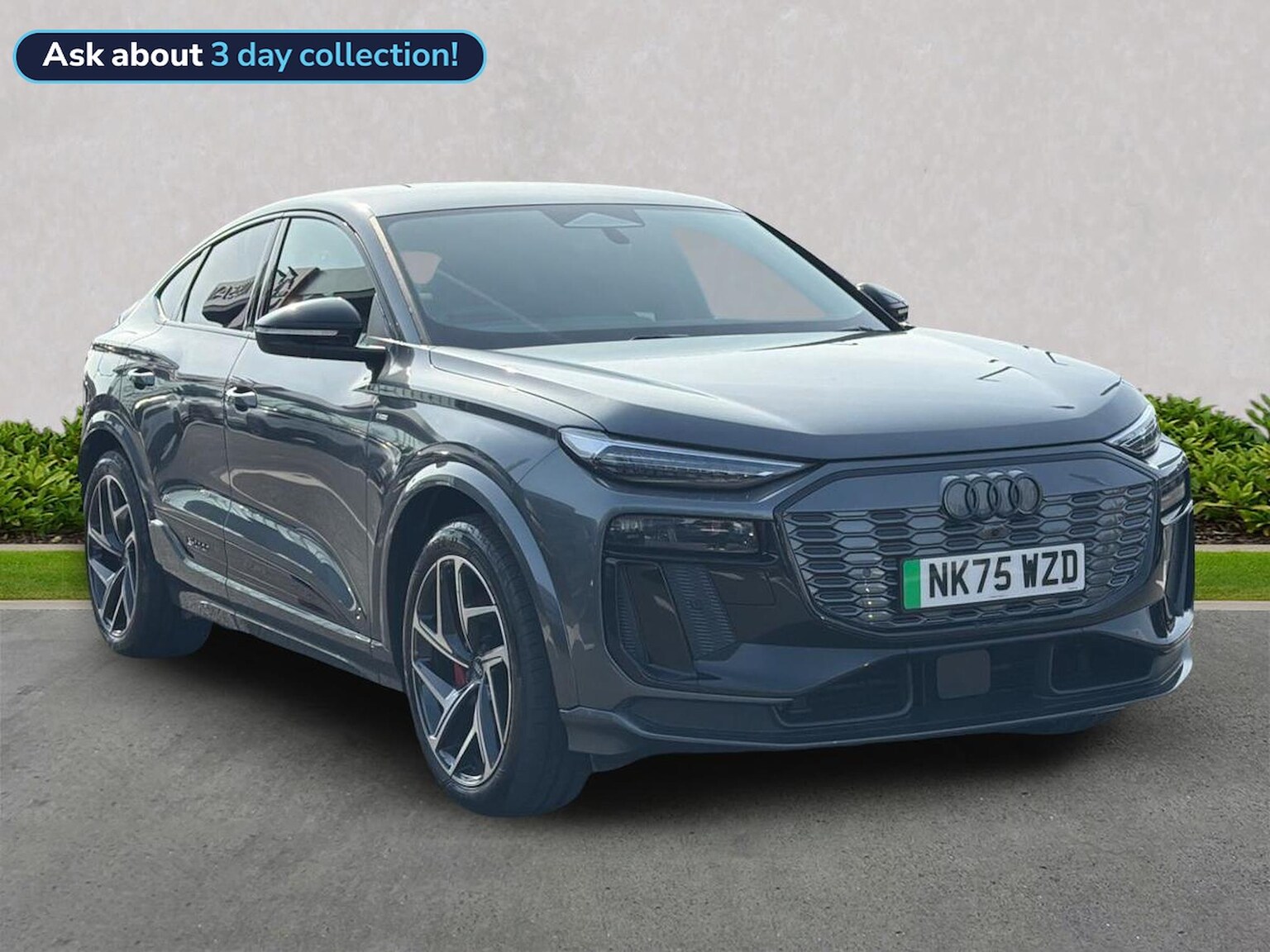Main listing image - Audi Q6