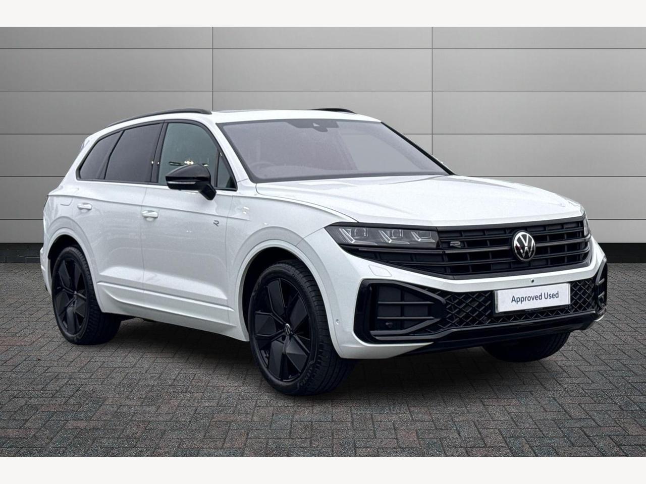 Main listing image - Volkswagen Touareg