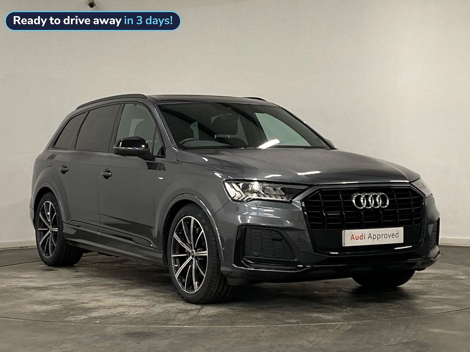 Main listing image - Audi Q7