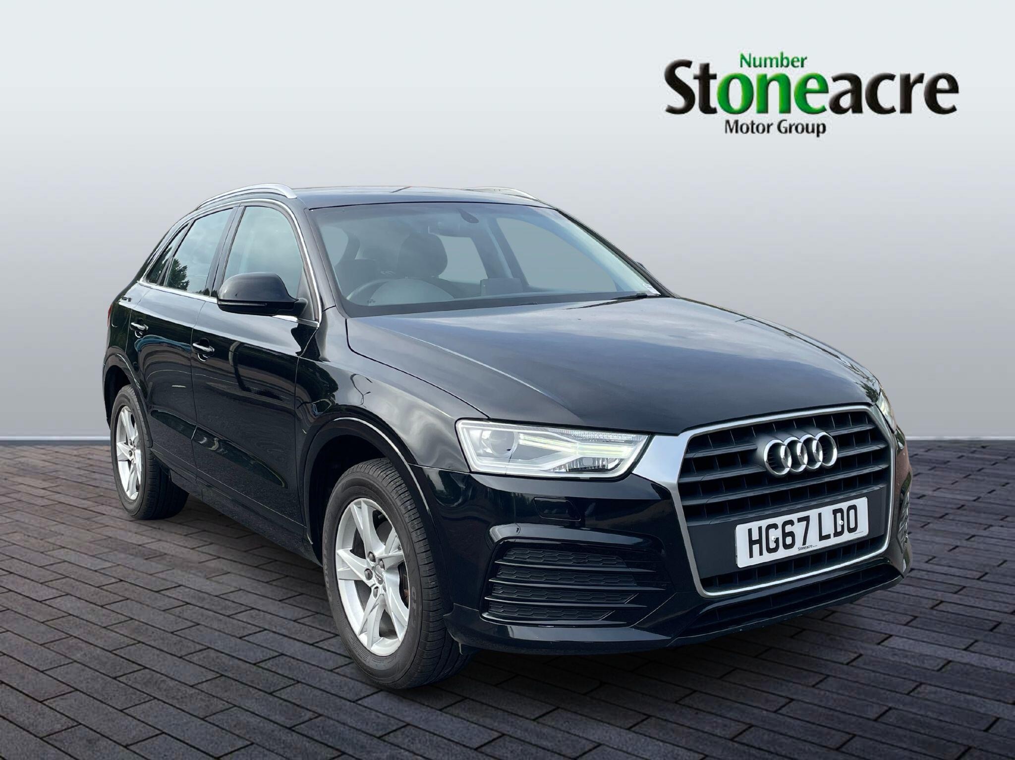 Main listing image - Audi Q3