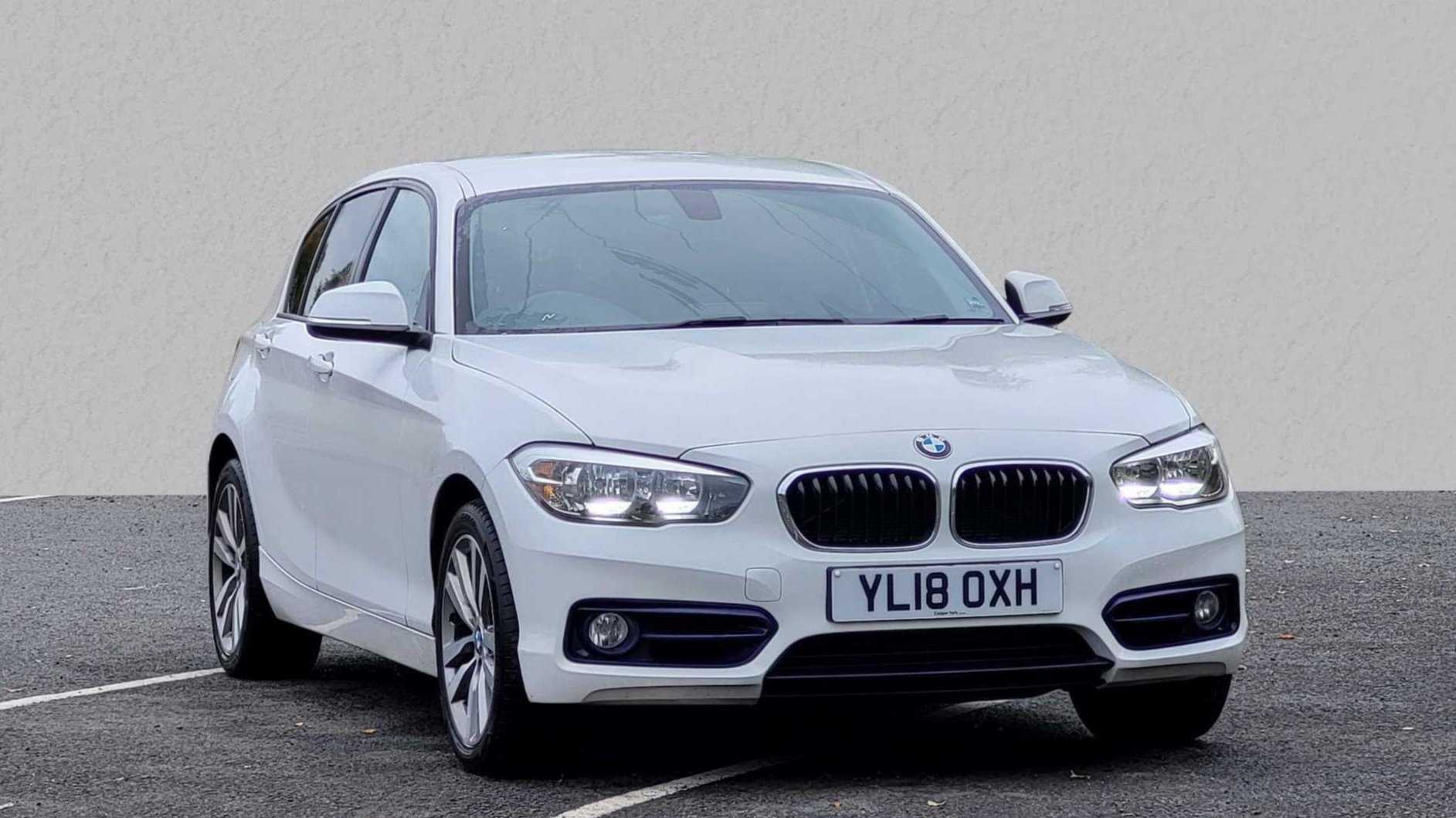 Main listing image - BMW 1 Series