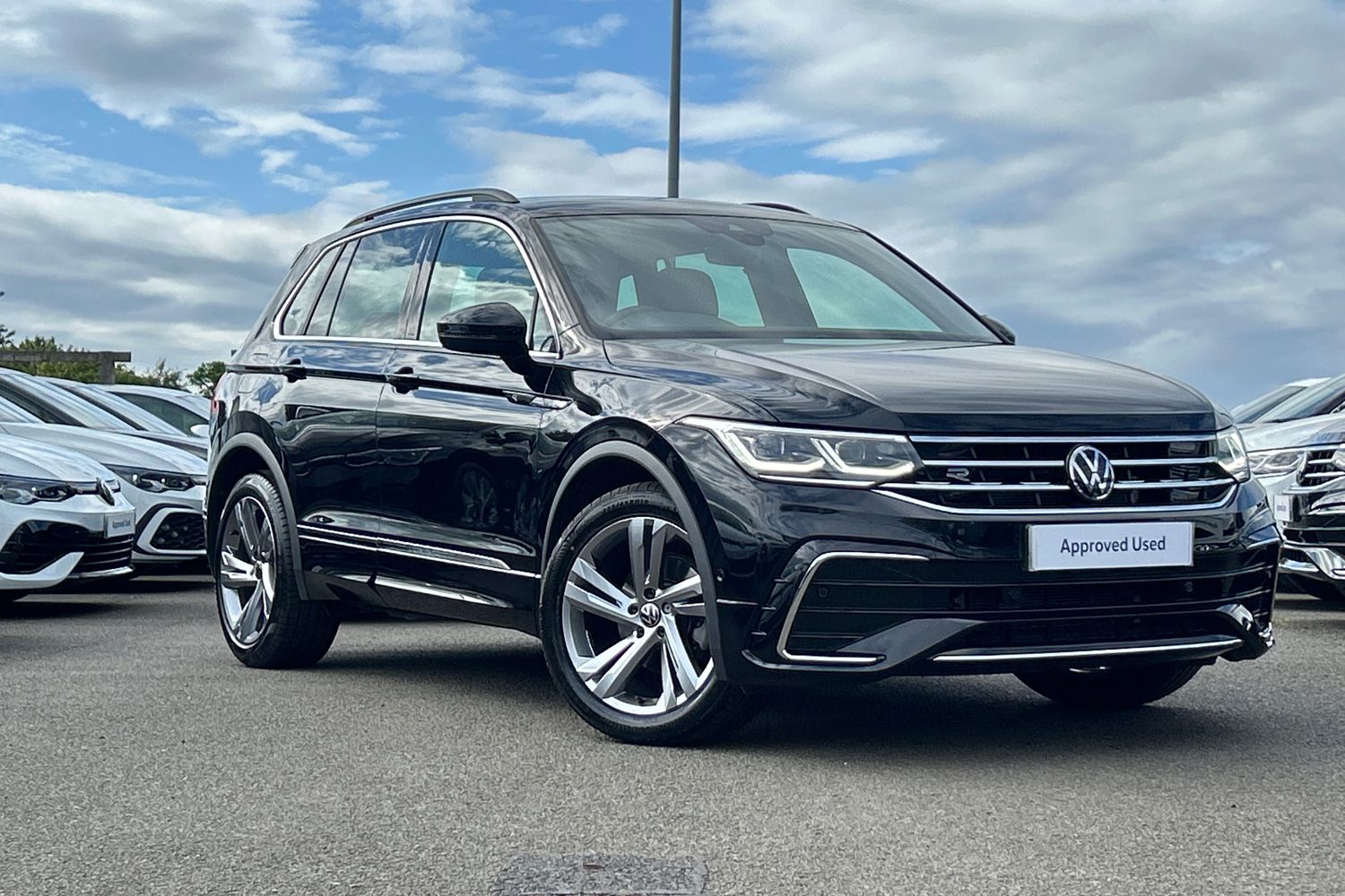 Main listing image - Volkswagen Tiguan