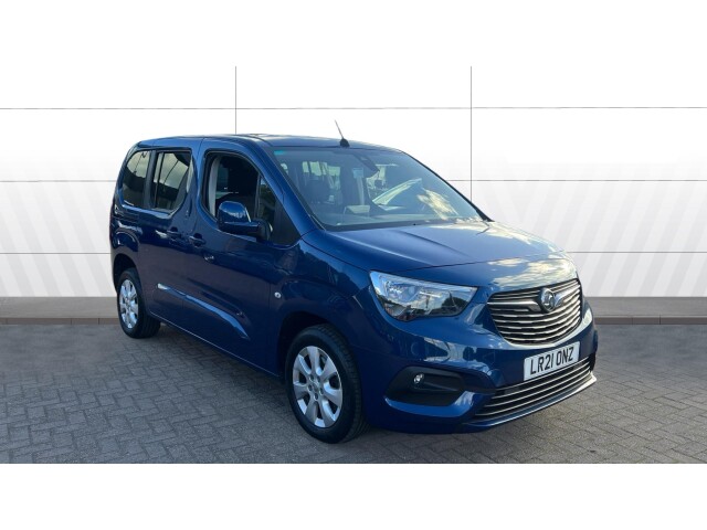 Main listing image - Vauxhall Combo Life