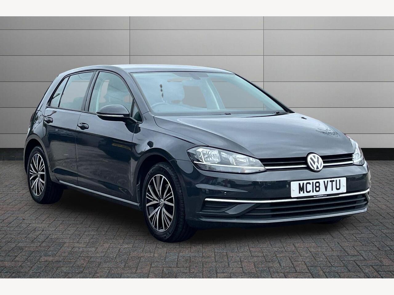 Main listing image - Volkswagen Golf