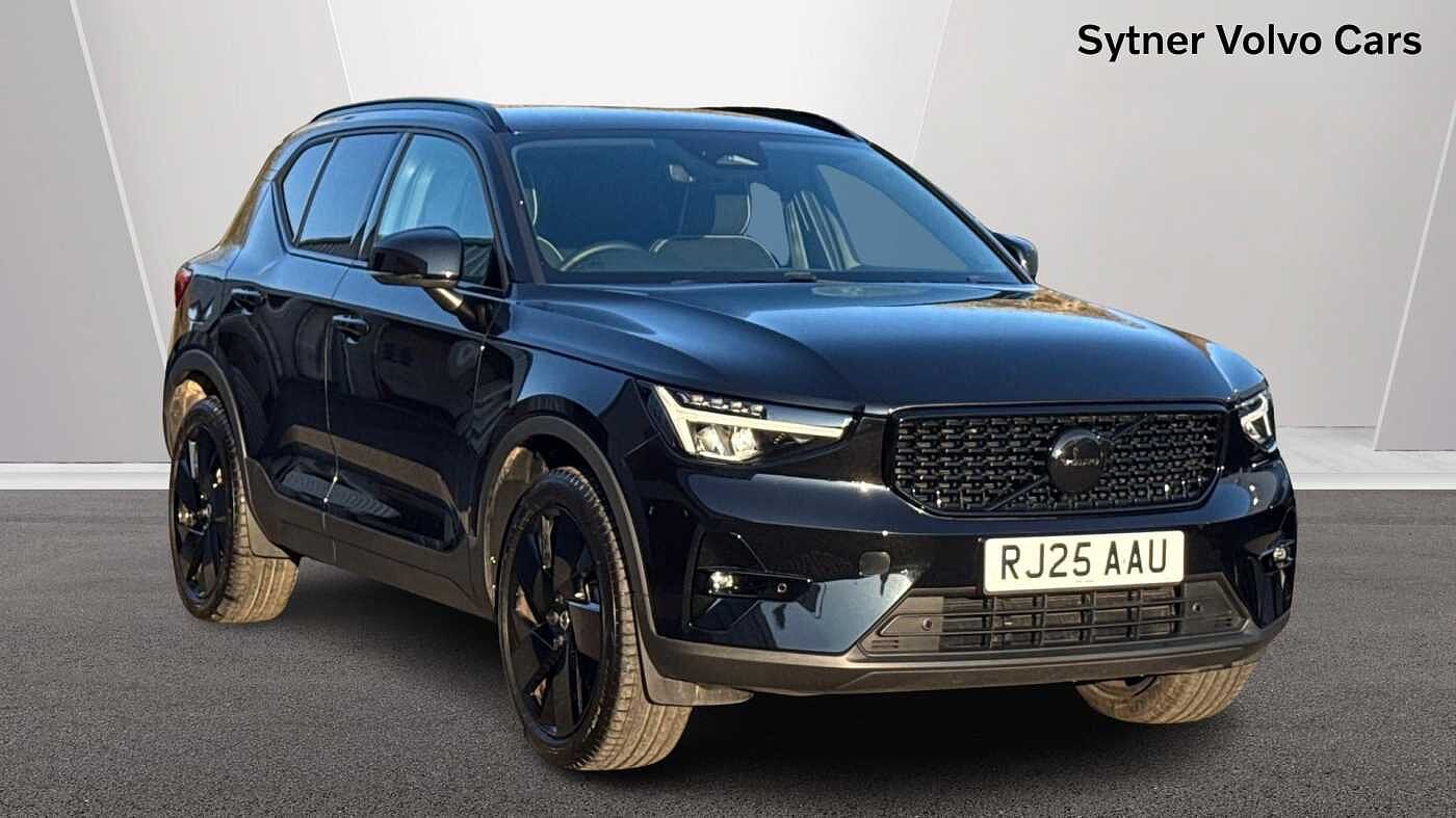 Main listing image - Volvo XC40