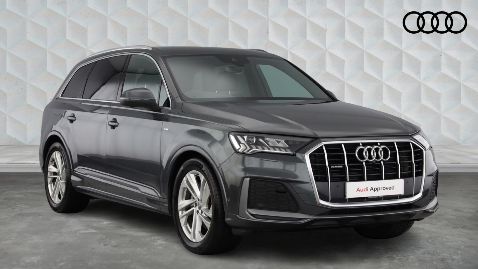 Main listing image - Audi Q7
