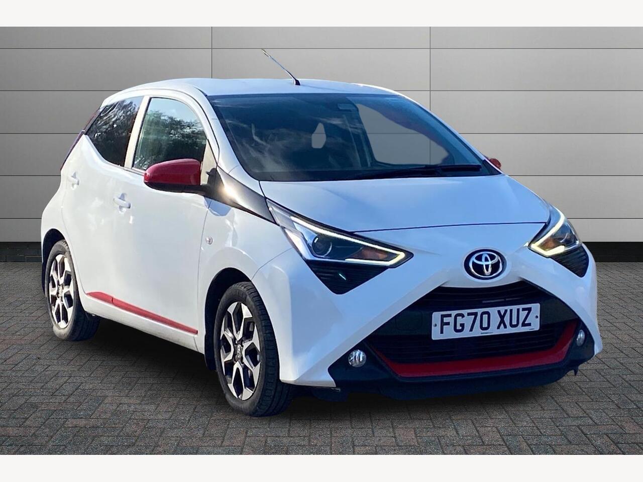 Main listing image - Toyota Aygo