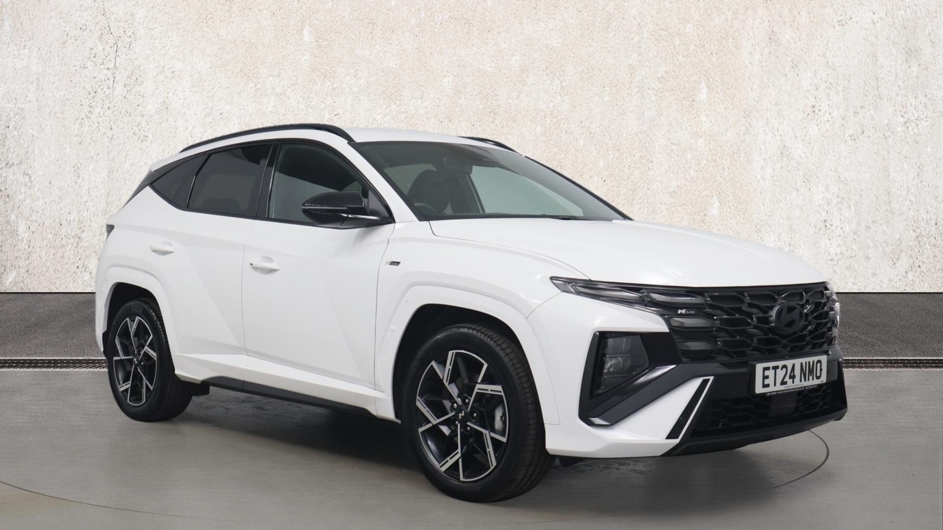Main listing image - Hyundai Tucson