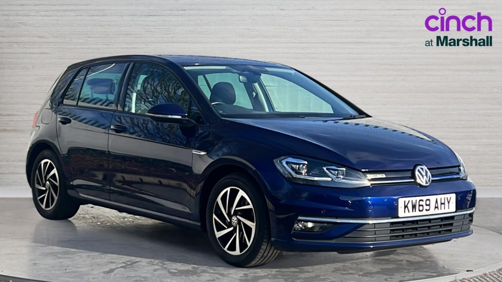 Main listing image - Volkswagen Golf
