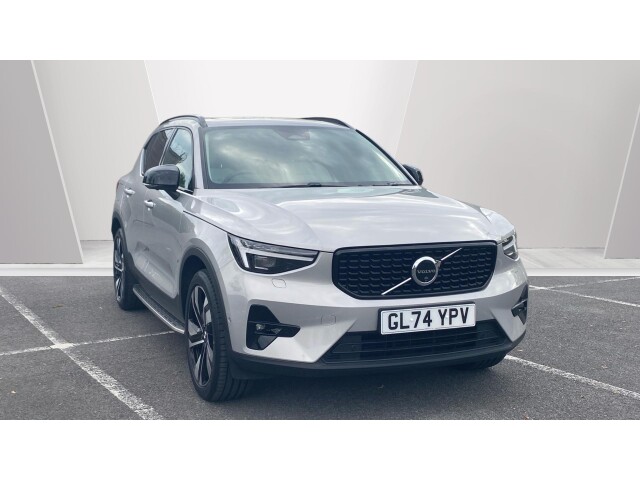 Main listing image - Volvo XC40