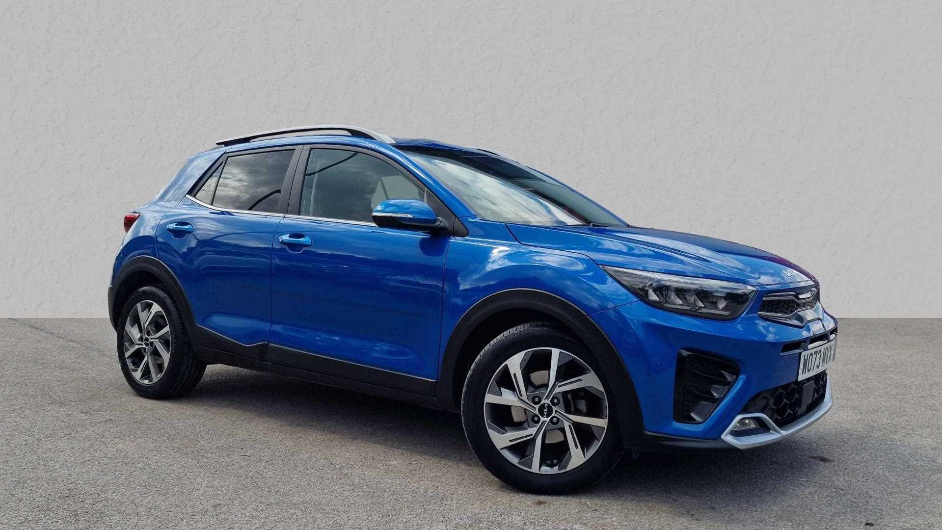 Main listing image - Kia Stonic