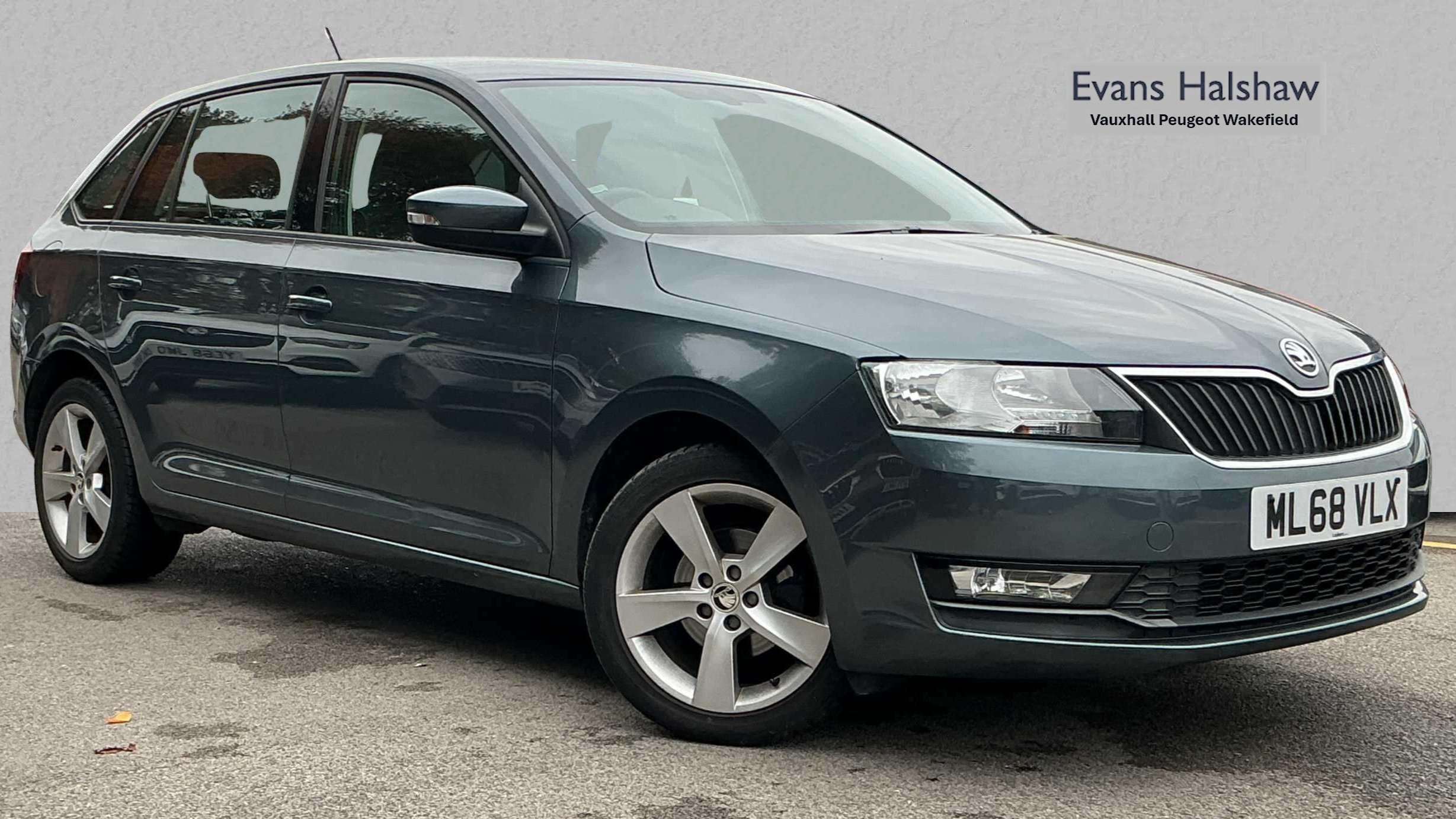 Main listing image - Skoda Rapid Spaceback