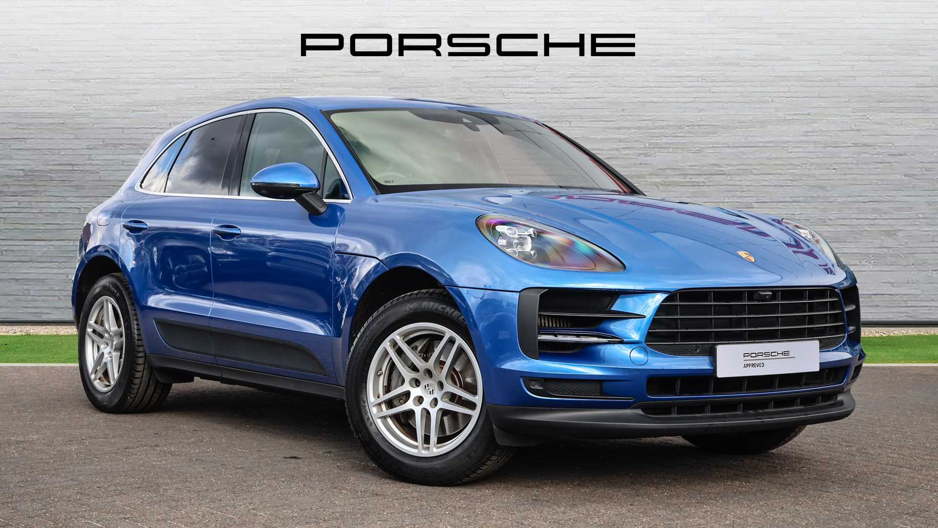 Main listing image - Porsche Macan