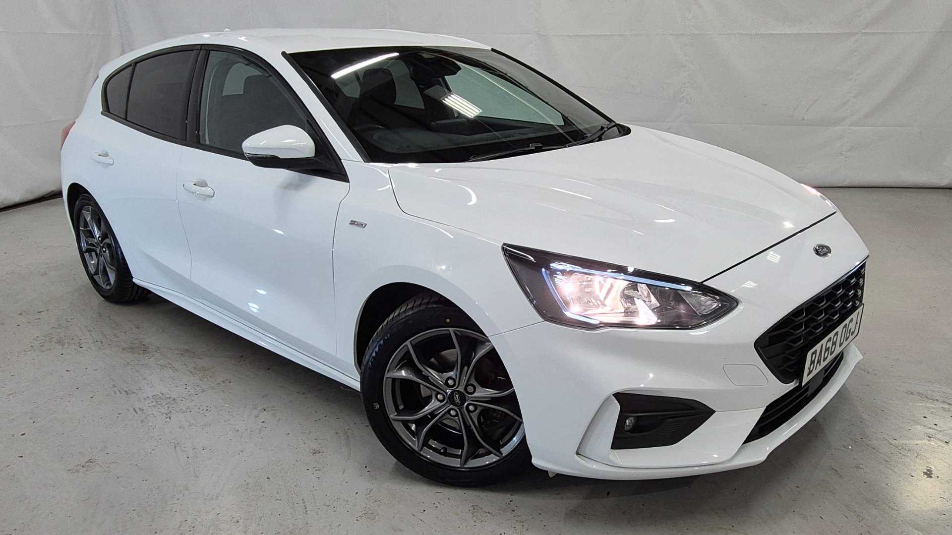 Main listing image - Ford Focus