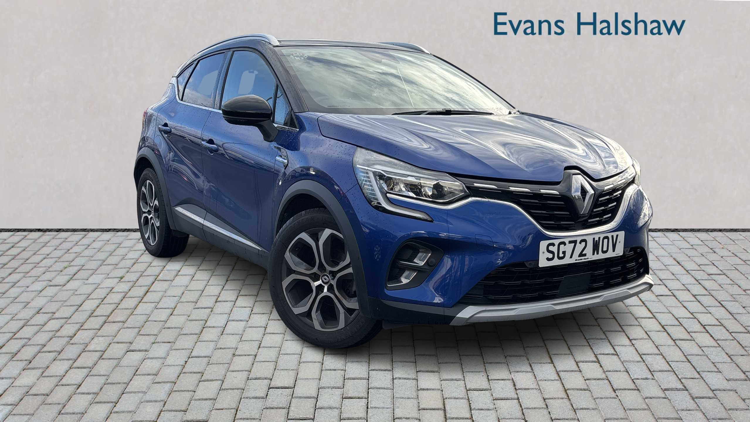 Main listing image - Renault Captur