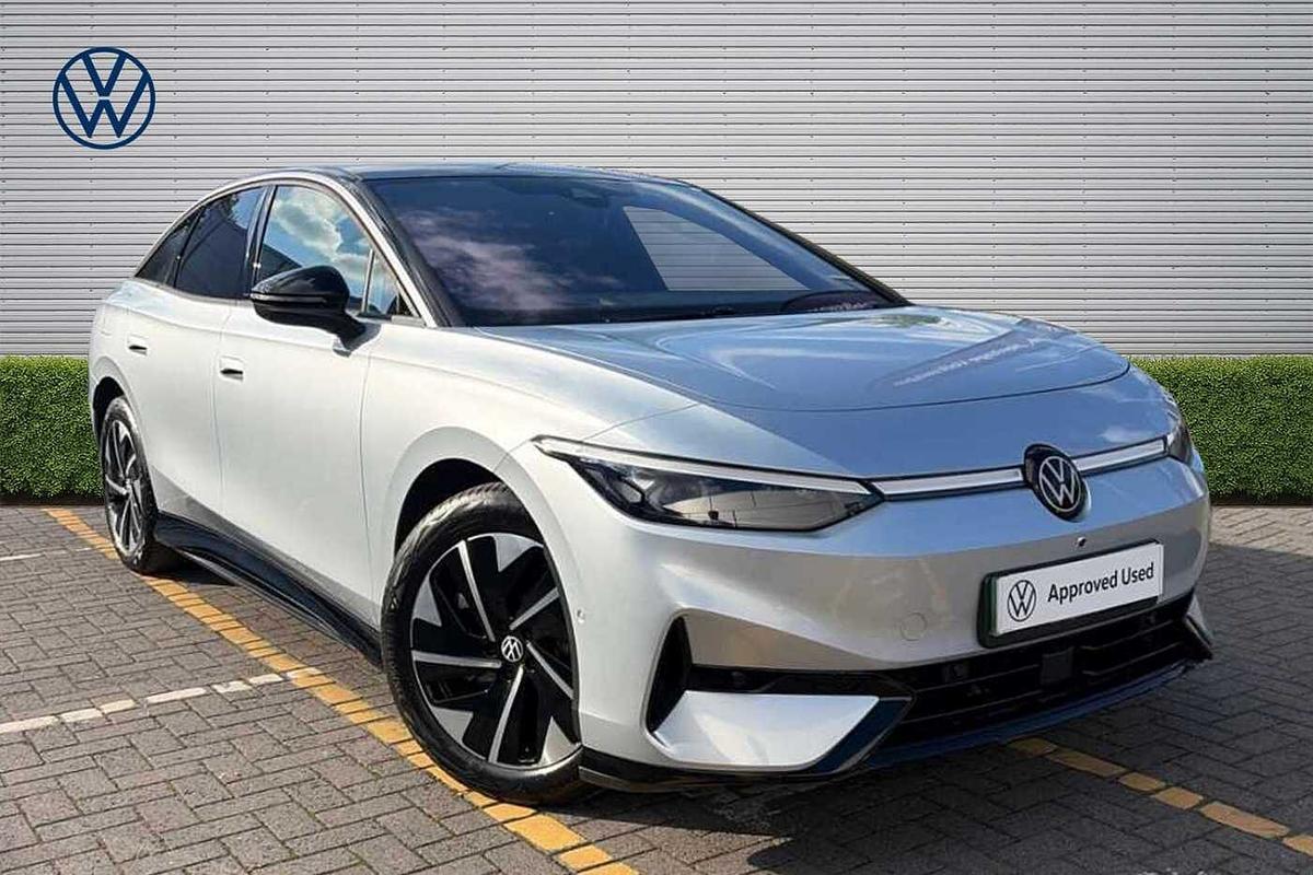 Main listing image - Volkswagen ID.7